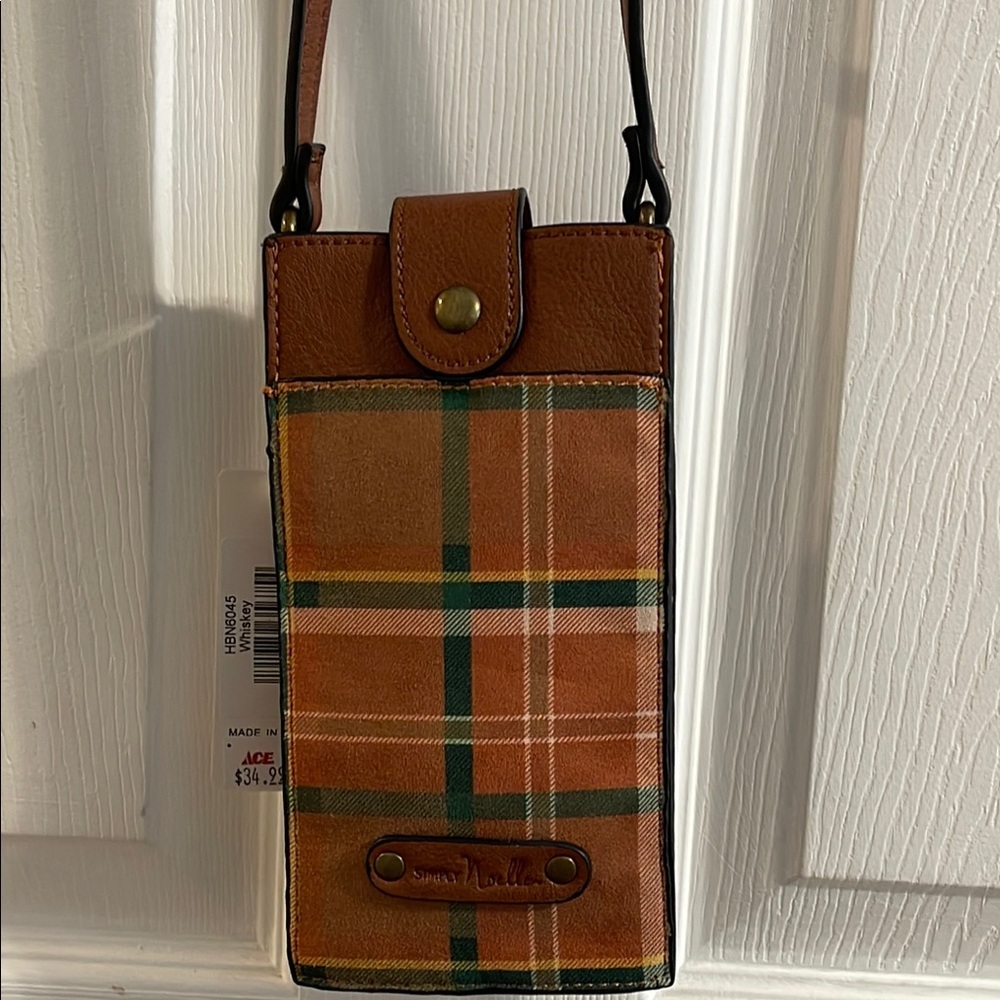 Simply Noelle Brown and Green Wallet with Classic Design